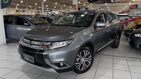 MITSUBISHI OUTLANDER 2.0 COMFORT 16V GASOLINA 4P AUTOMÁTICO